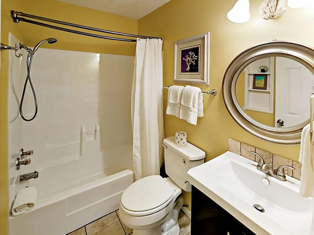 400 Plantation Rd 3309 Condo 2 Bedrooms 2 Bathrooms Condo