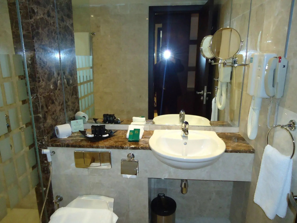 Al Jazira Club Hotel
