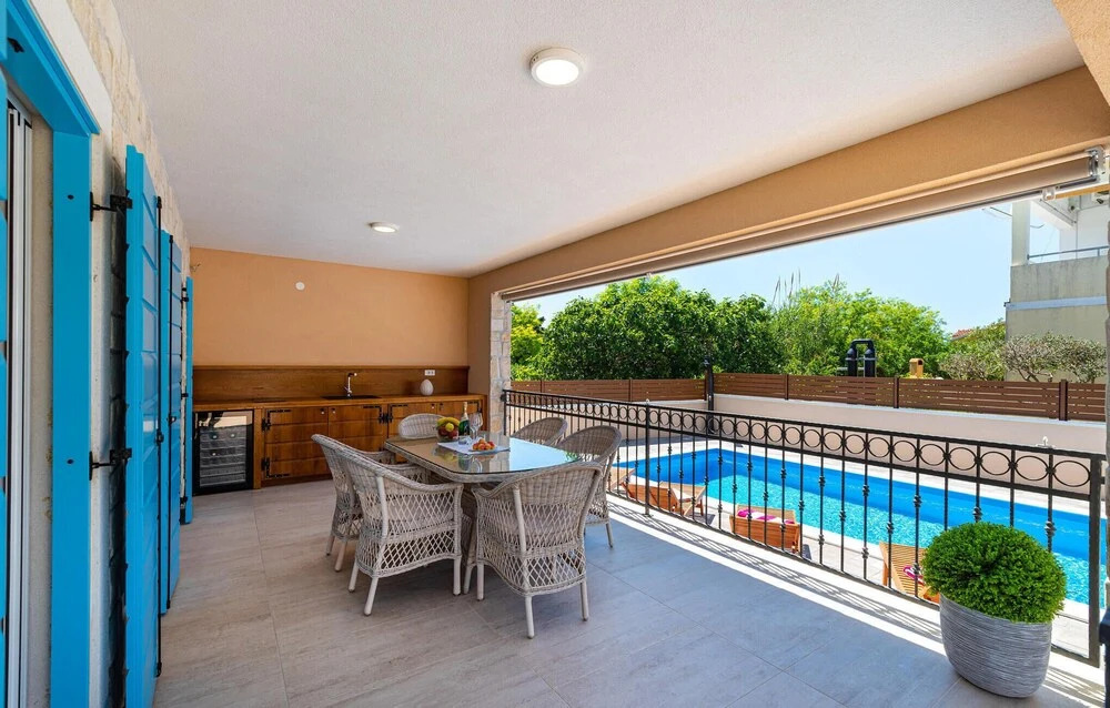 Stunning Home In Privlaka