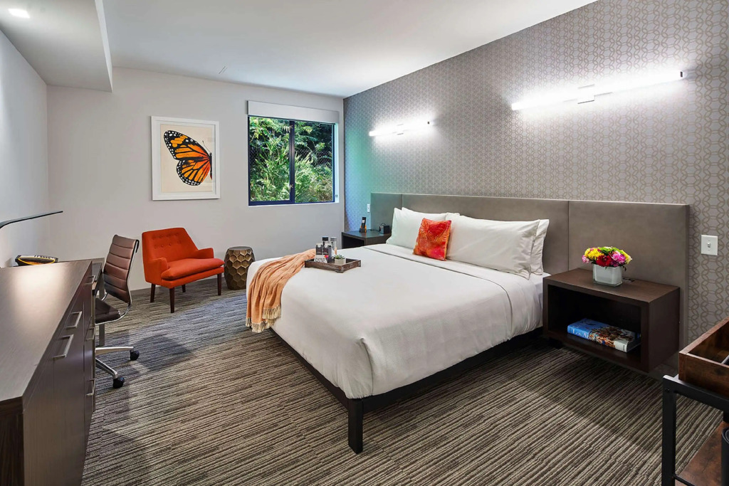 Hotel Mariposa