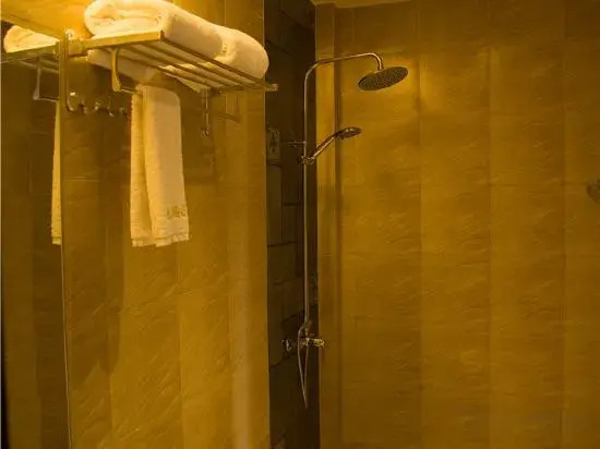 Sunshine Courtyard Inn (Jianshui Ancient City Branch)