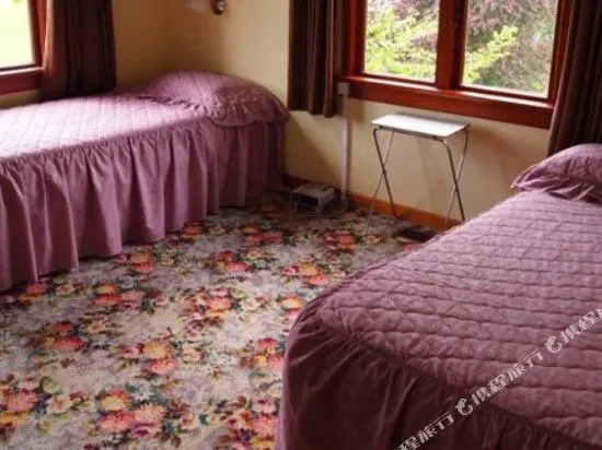Waiau Hotel