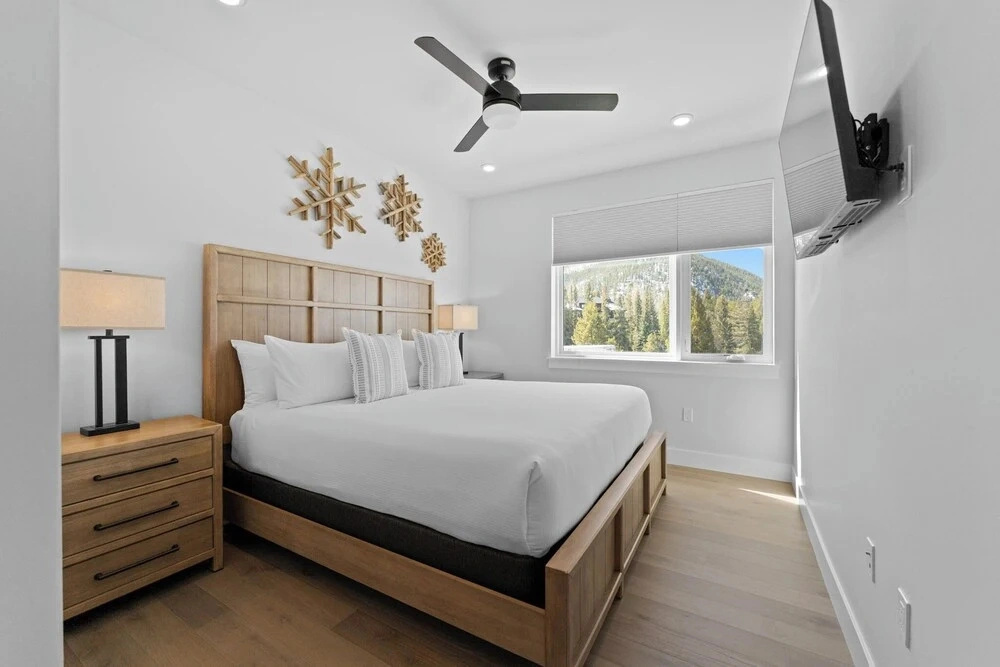 Brightwood #108, Building 2