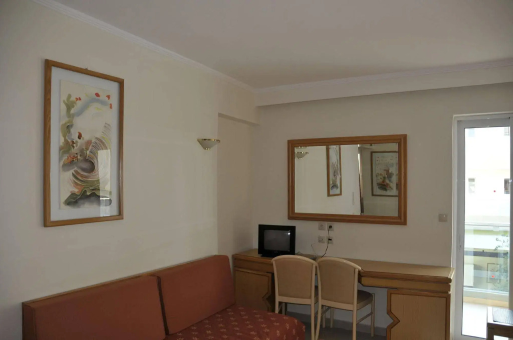 Bristol Sea View Apartments
