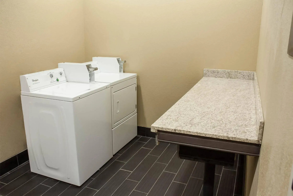 Comfort Inn & Suites Artesia