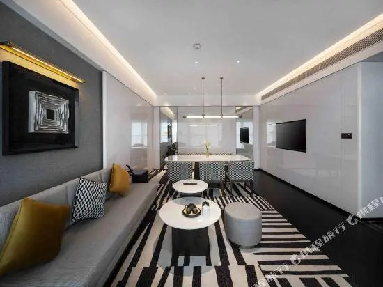 The Langbo Chengdu Unbound Collection