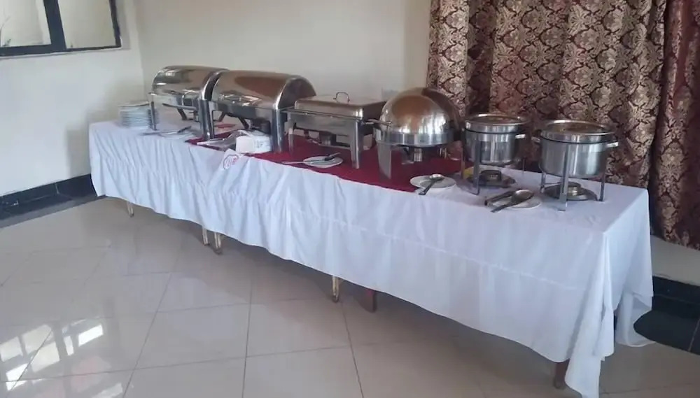 Kim's Breeze Hotel Ltd and Choma Zone