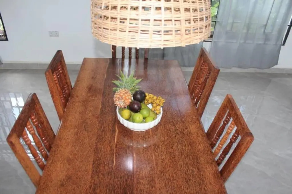 La Luna Villa -Spacious villa near beach