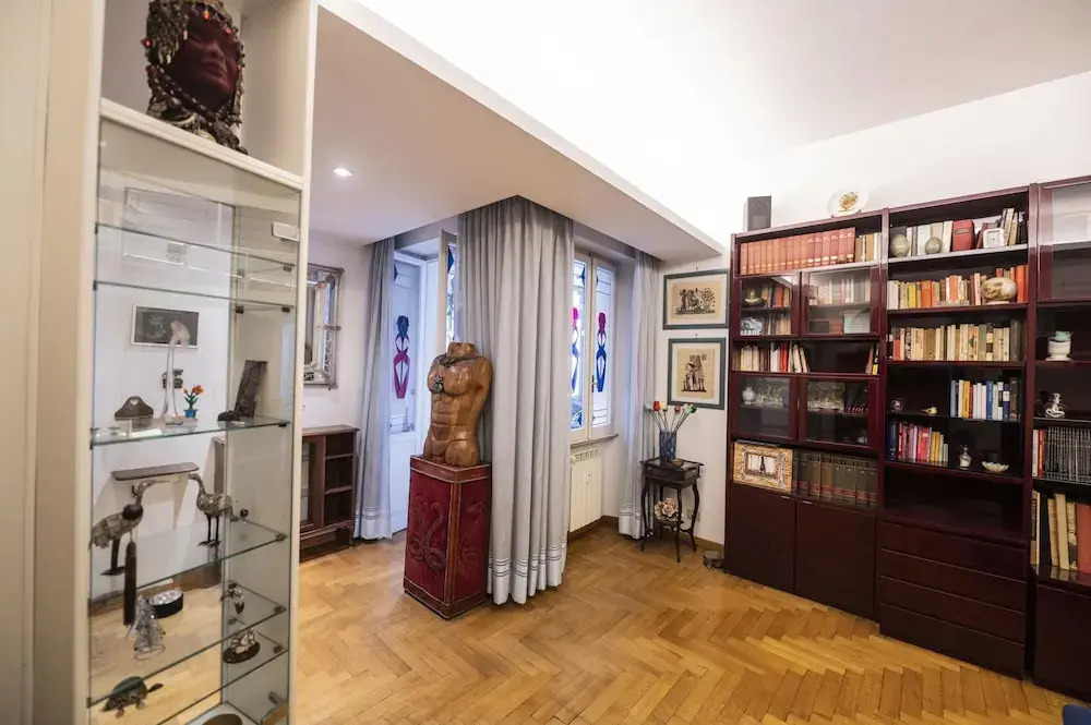 Trastevere 2 BR Cozy Apartment