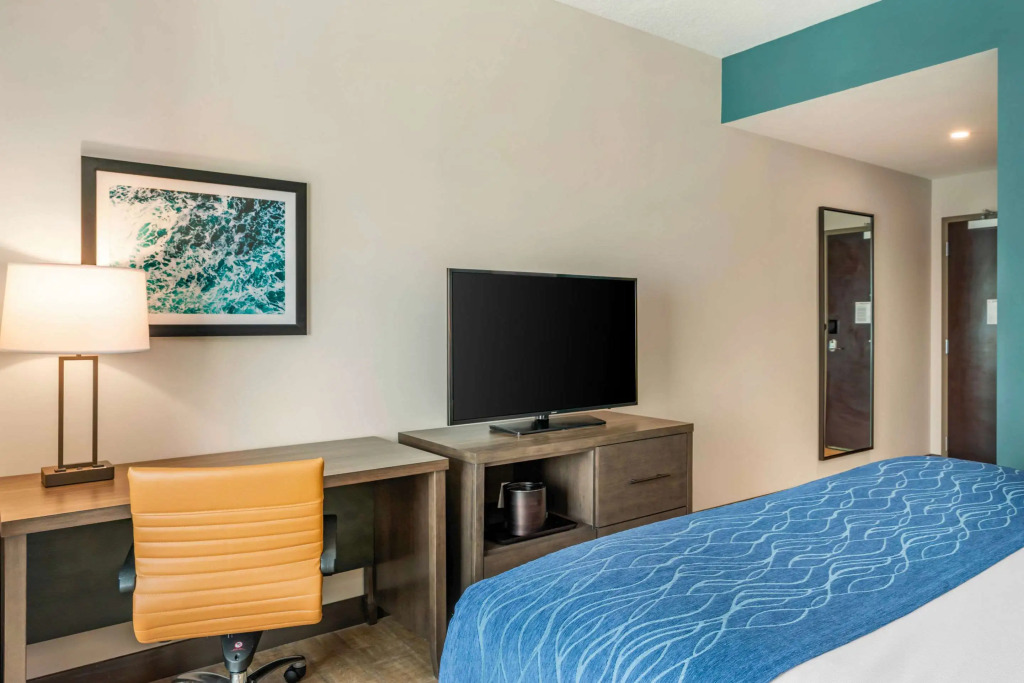 Comfort Inn & Suites Miami International Airport