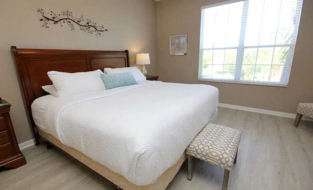 Beautiful Condo at Vista Cay Resort Near WDW