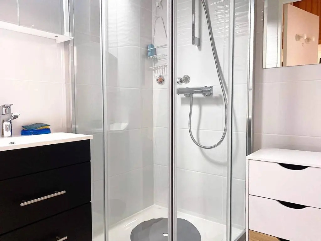 Appartement Le Lavandou, 2 pièces, 4 personnes - FR-1-251-93