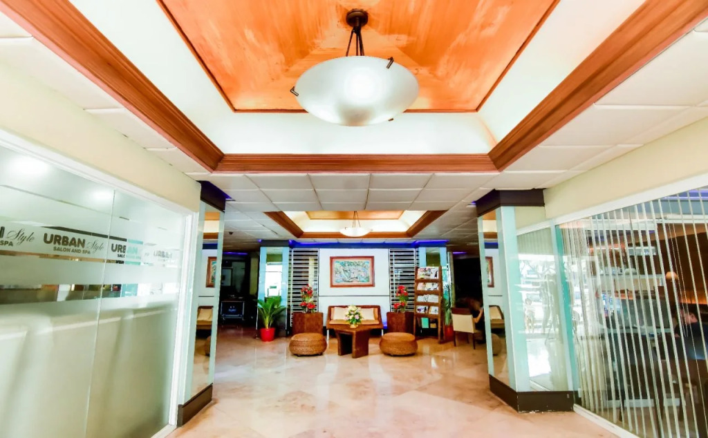 Rajah Park Hotel by Hiverooms