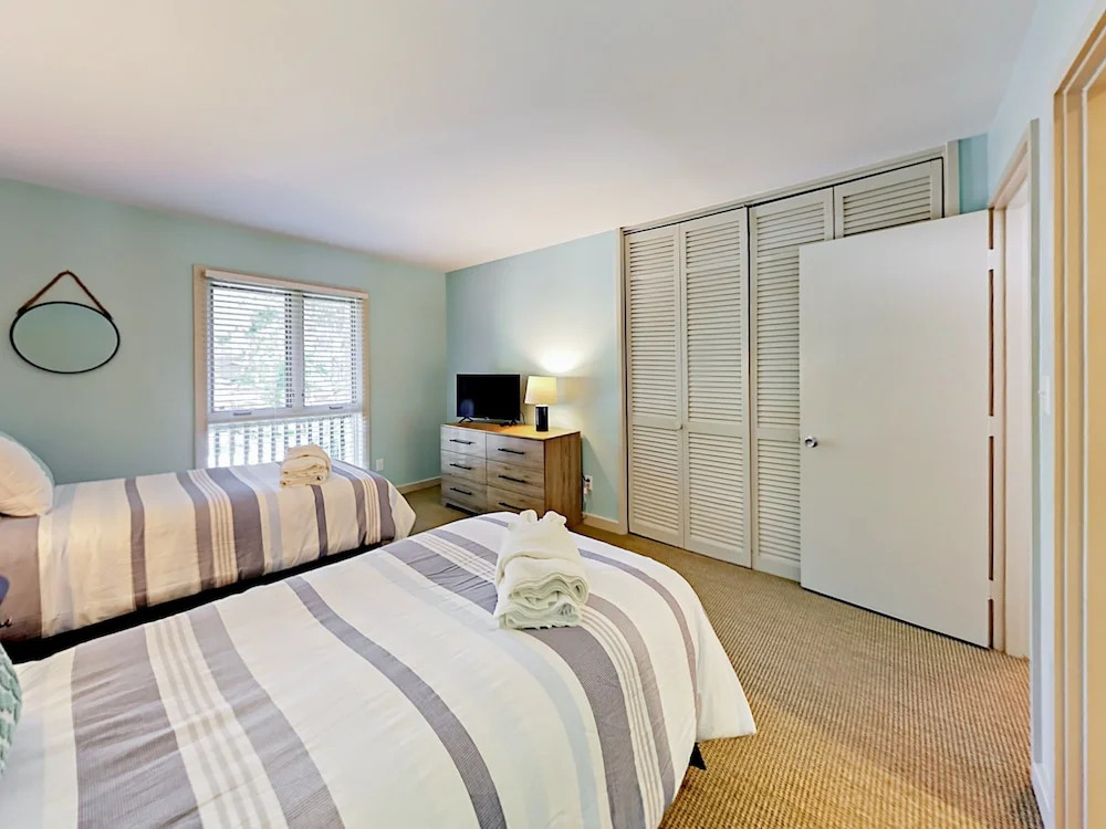 Sea Pines Home 3 Bedrooms 3 Bathrooms Condo