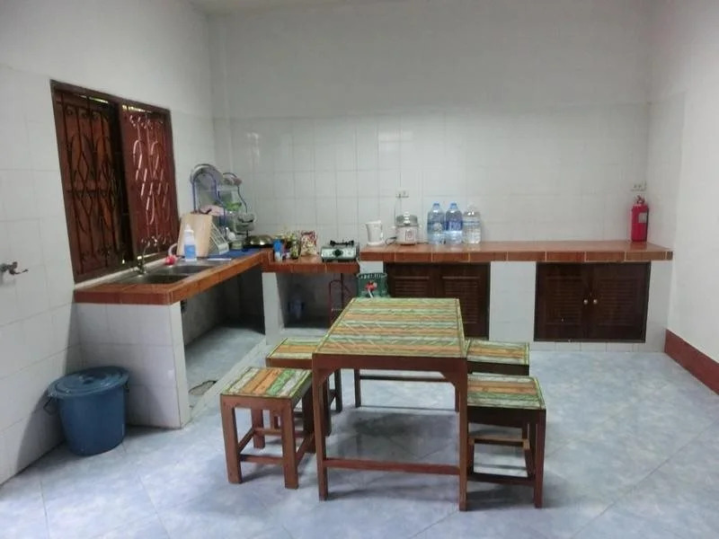 Domingo Hostel Phangan