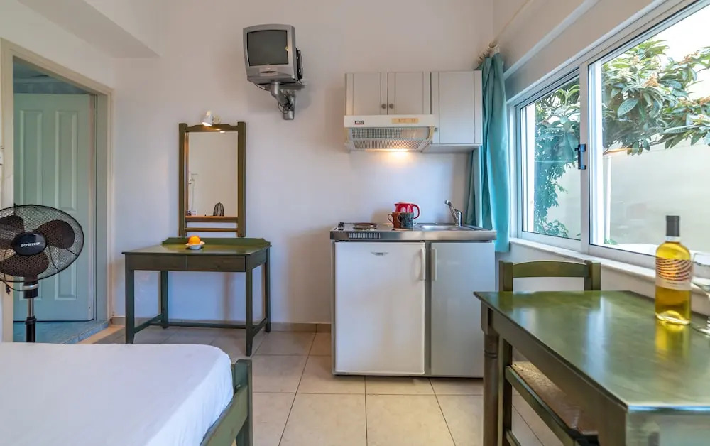 Akti Galinis - Beachfront Hotel