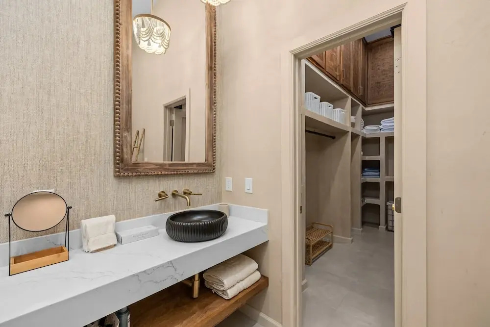 Nomad House At The Shores 3 Bedroom Home