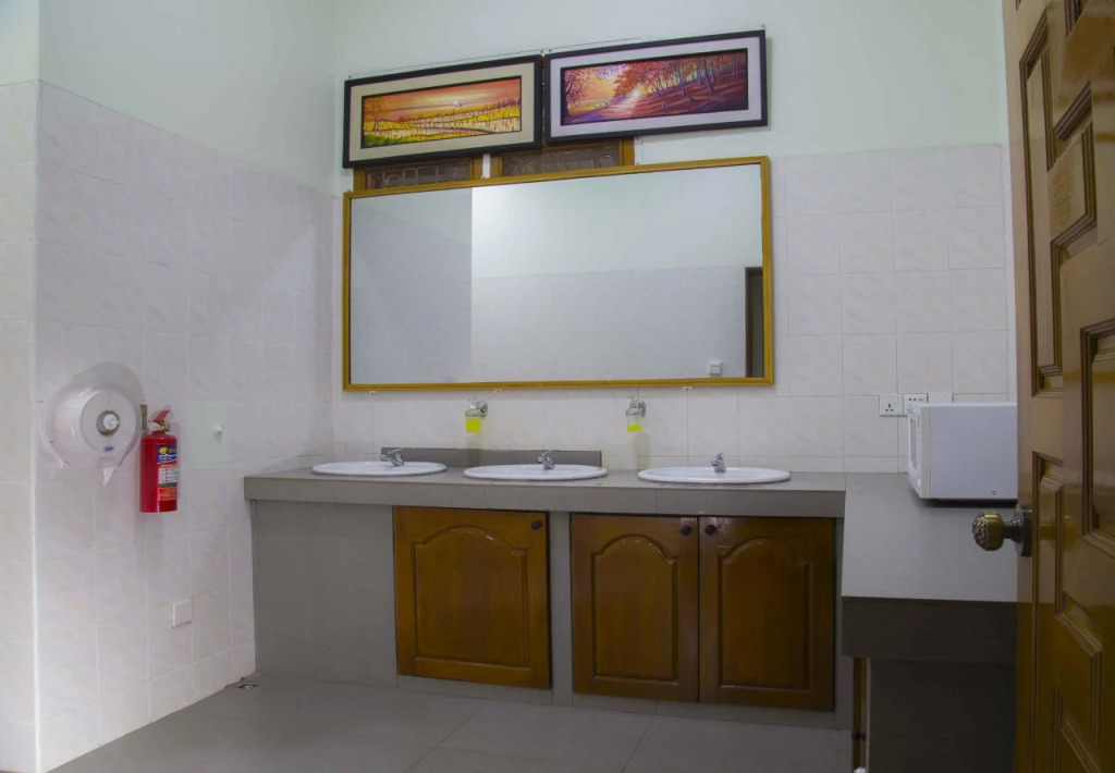 Yangon Hub Hostel