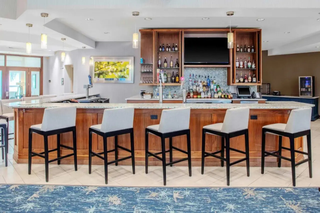 Masters Inn - Charleston