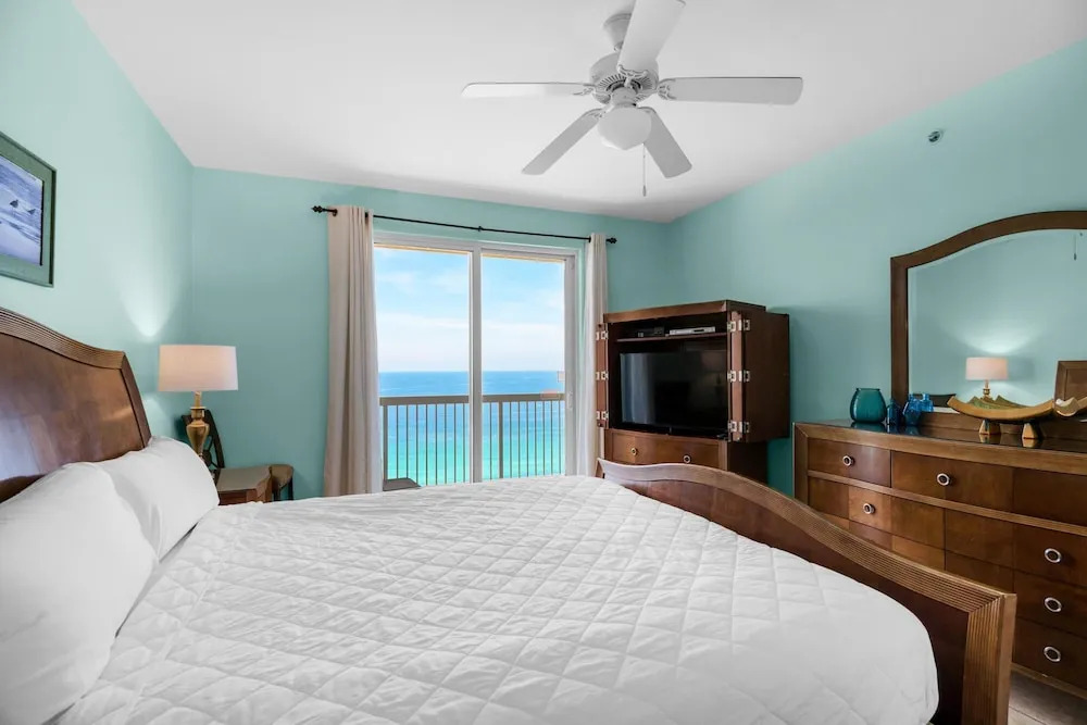 Calypso 1-1809 East