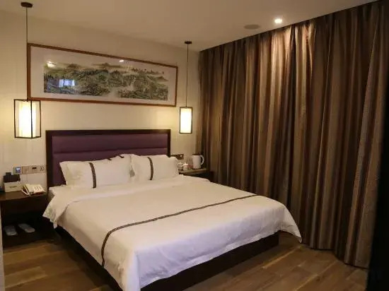 Orange Hotel