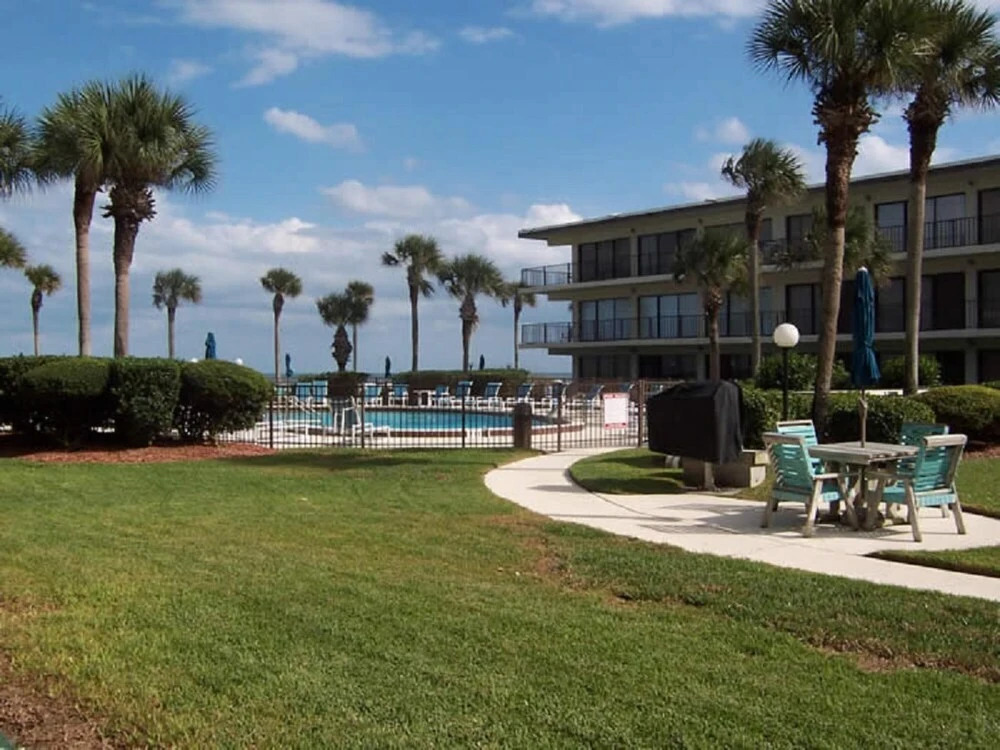 Ocean House Condo 120 Coastal Haven