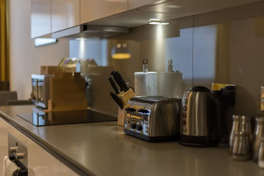 Brickfield Court Serviced Apartment by Ferndale