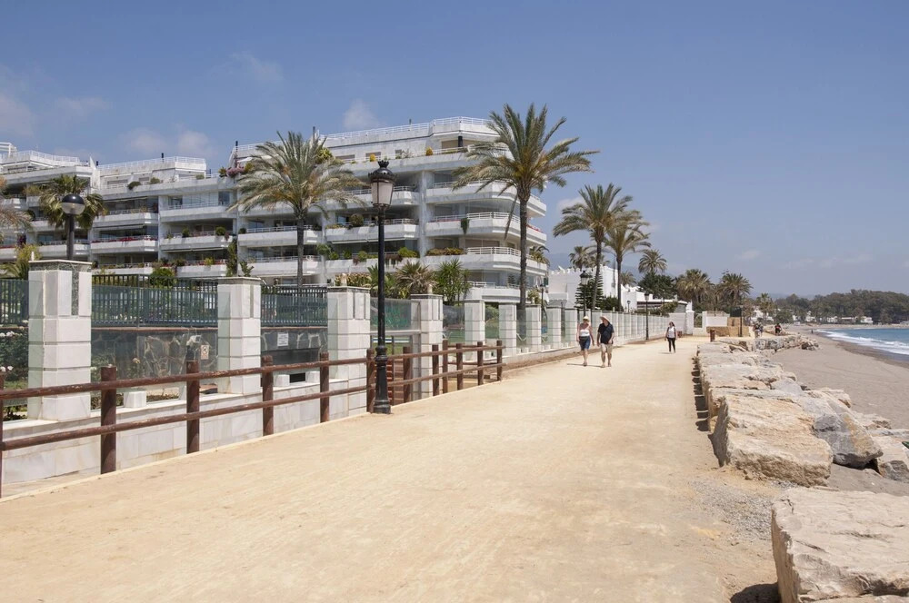 Coral Beach Aparthotel
