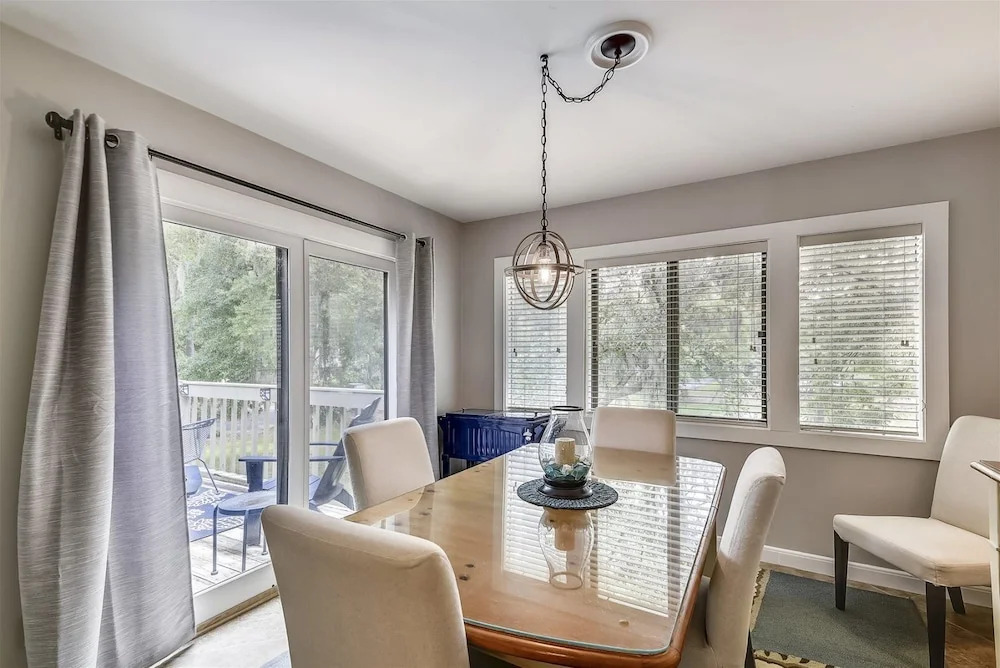 2314 Racquet Club Villa