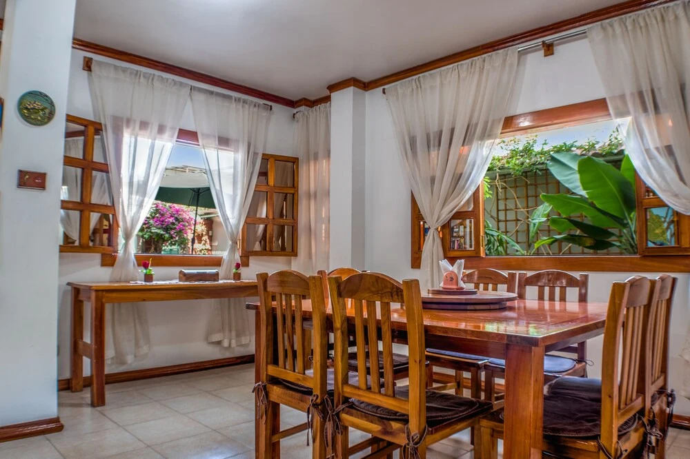 Hostal Macaw