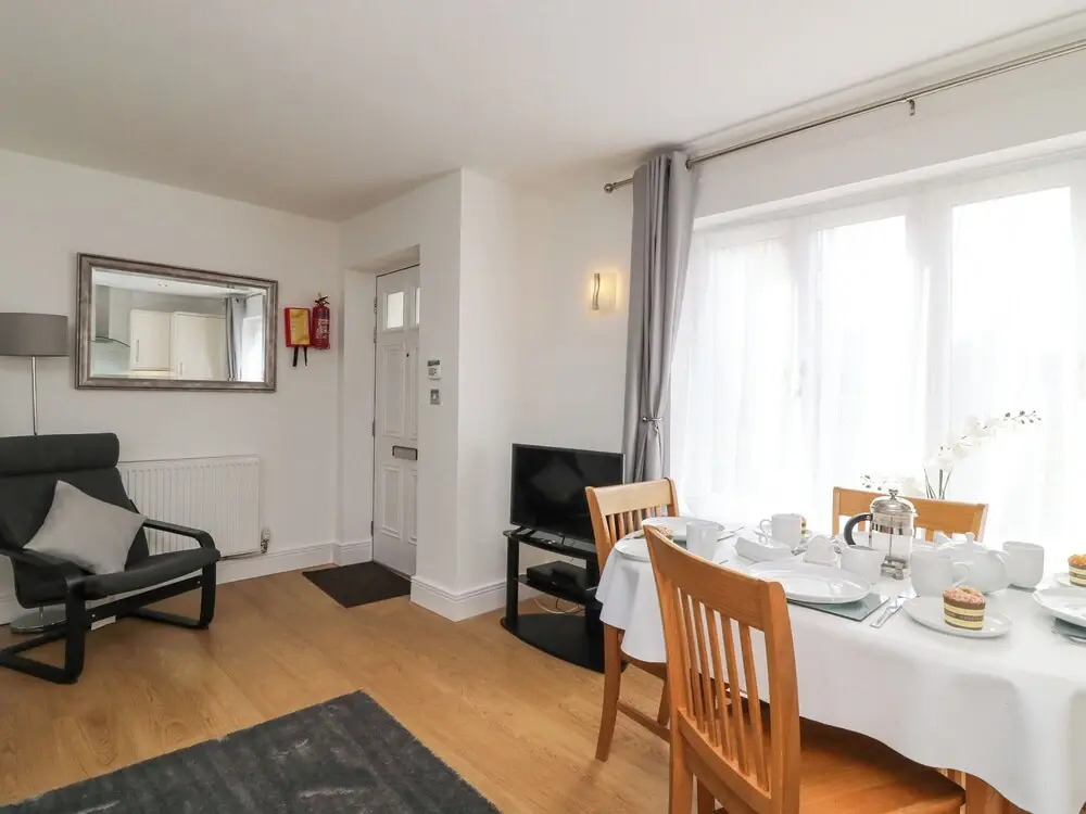 Admirals Quarter Apartment 4