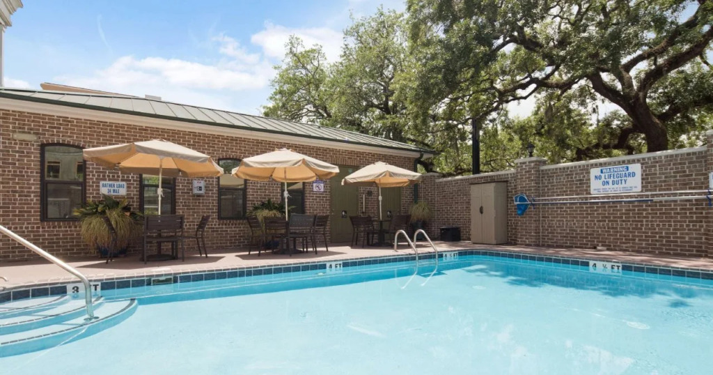 Best Western Savannah Historic District