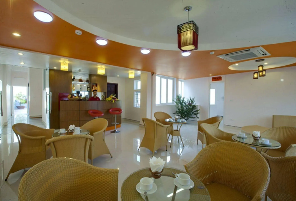 Van Mieu 2 Hotel