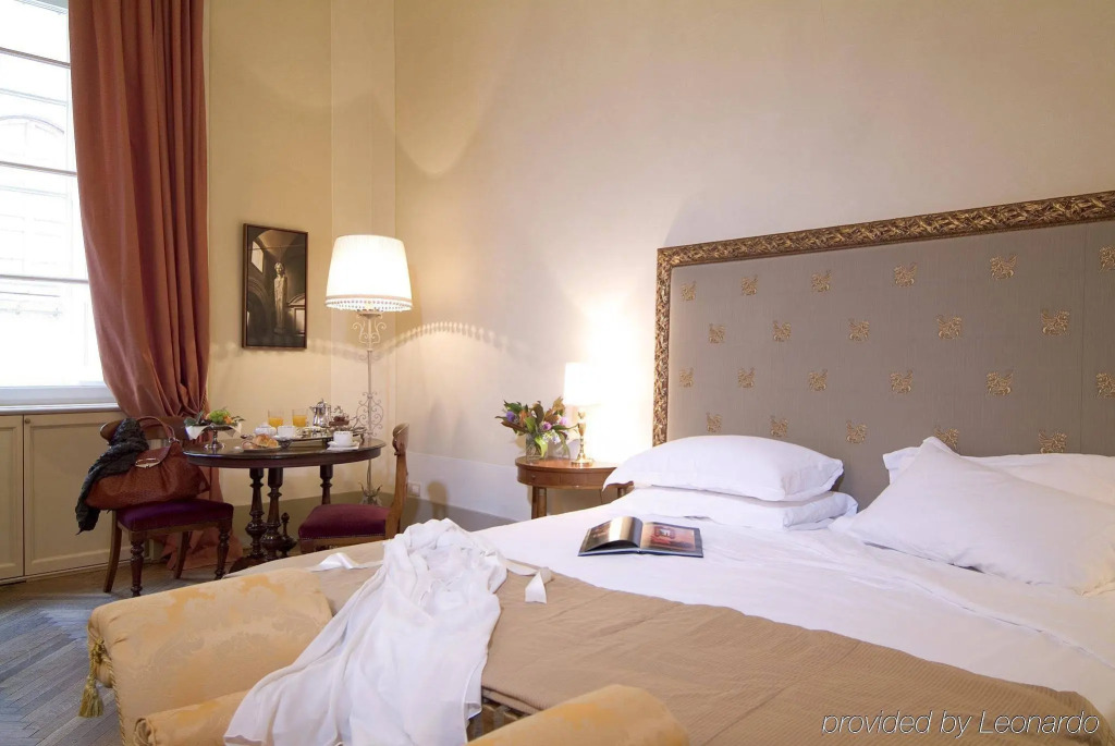 Al Palazzo del Marchese di Camugliano Residenza dEpoca