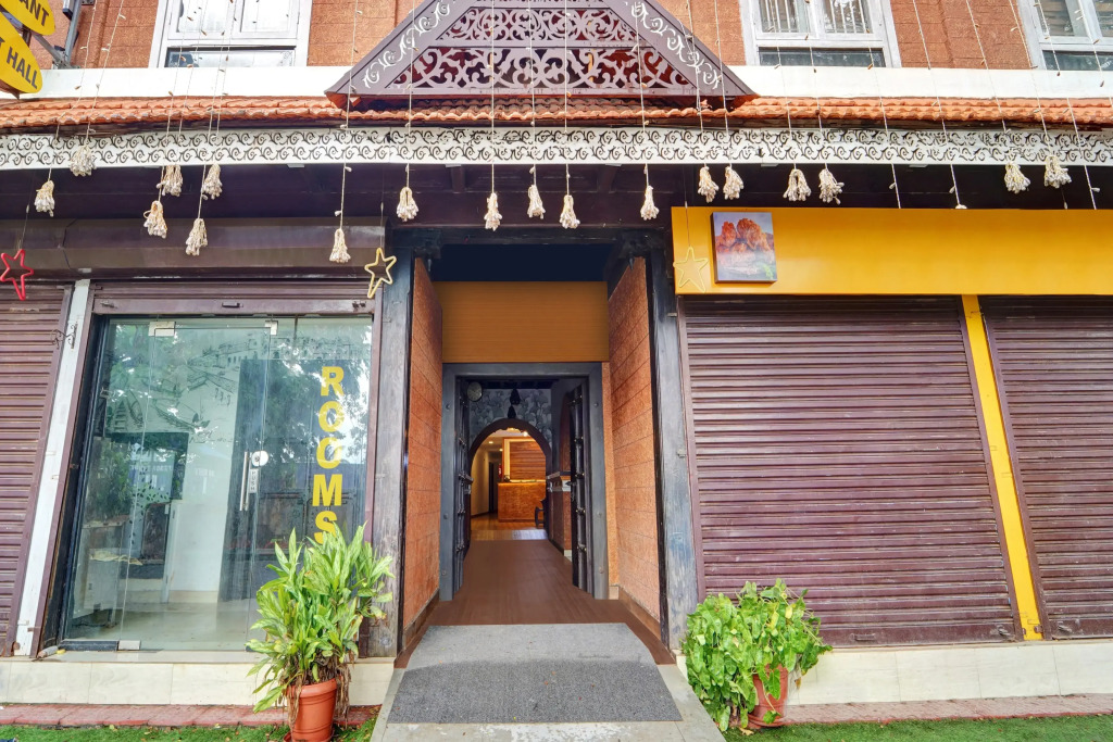 Collection O Calvathy Road Near Fort Kochi