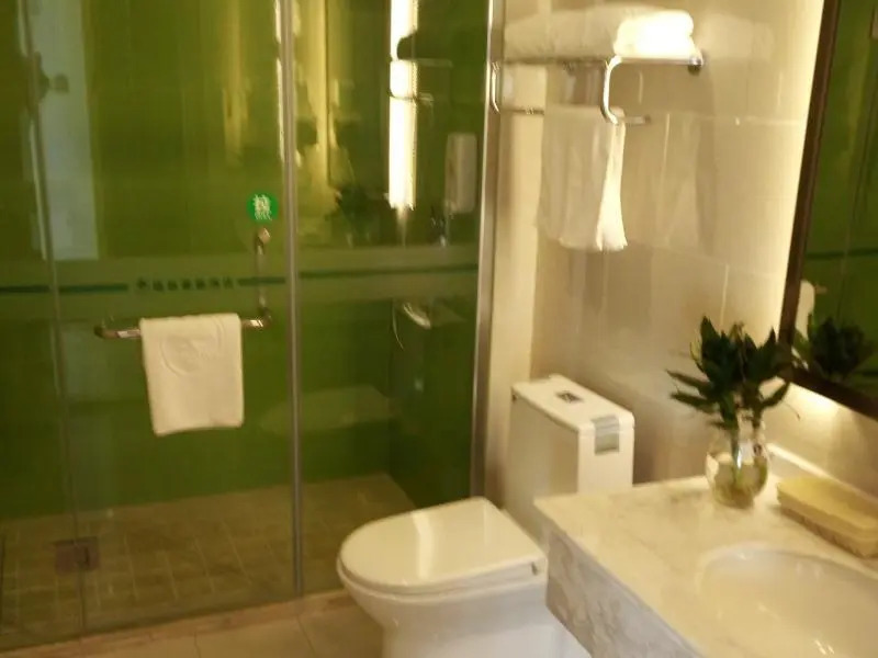 GreenTree Inn LiuAn Jinan District North Bus Station Express Hotel