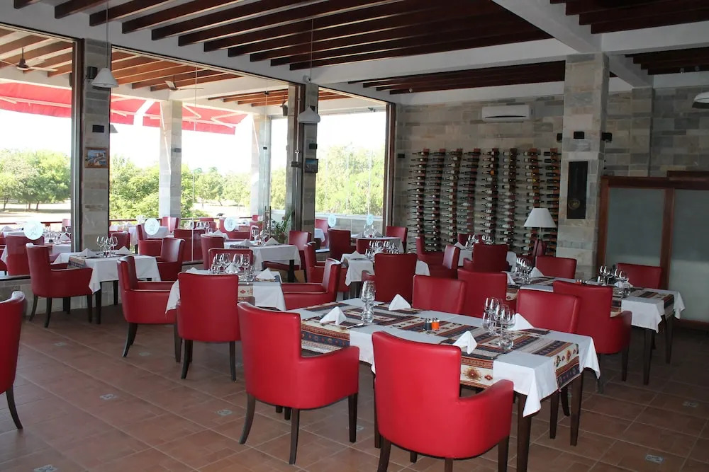 The Green of Oysterbay