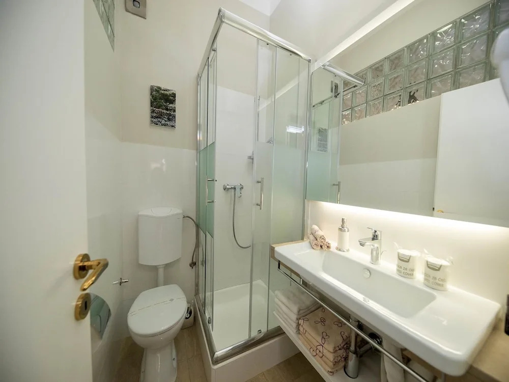 Apartmani Avi