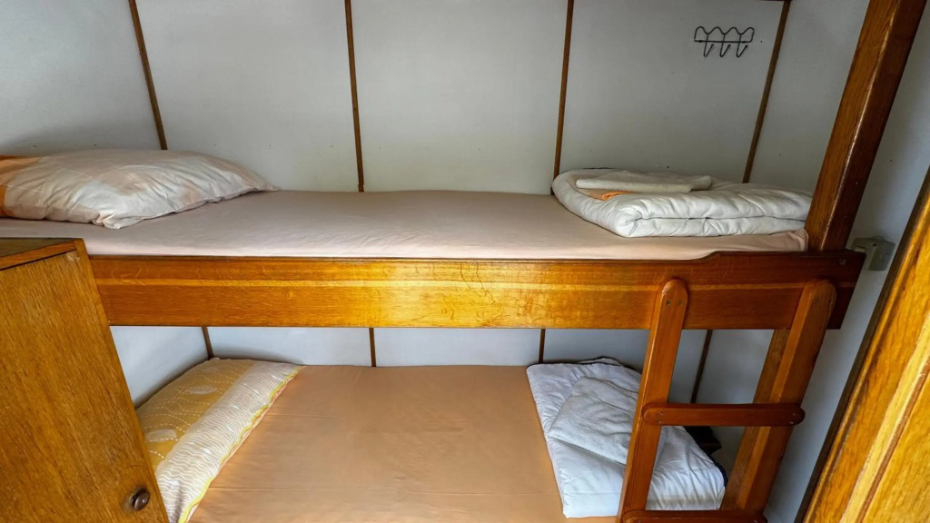 Rhythm Floating Hostel - Zadar
