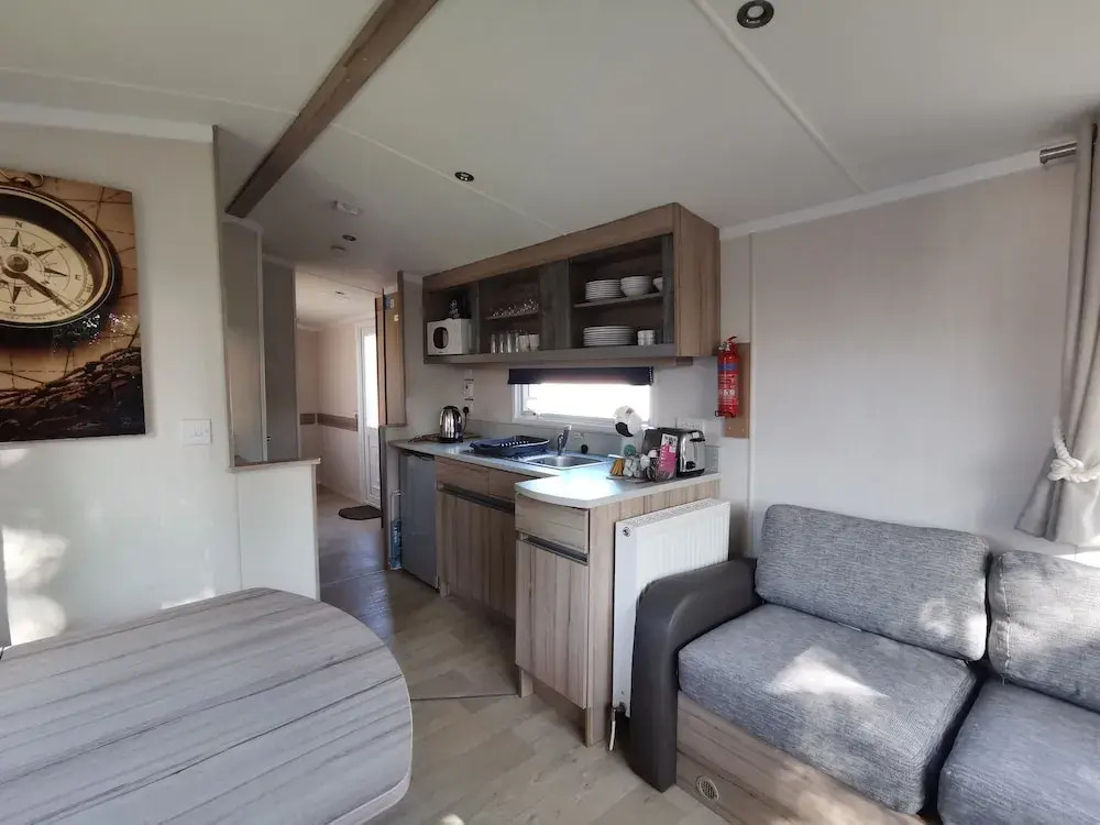 8berth- Smarttv- Closetobeach- Familyfriendly