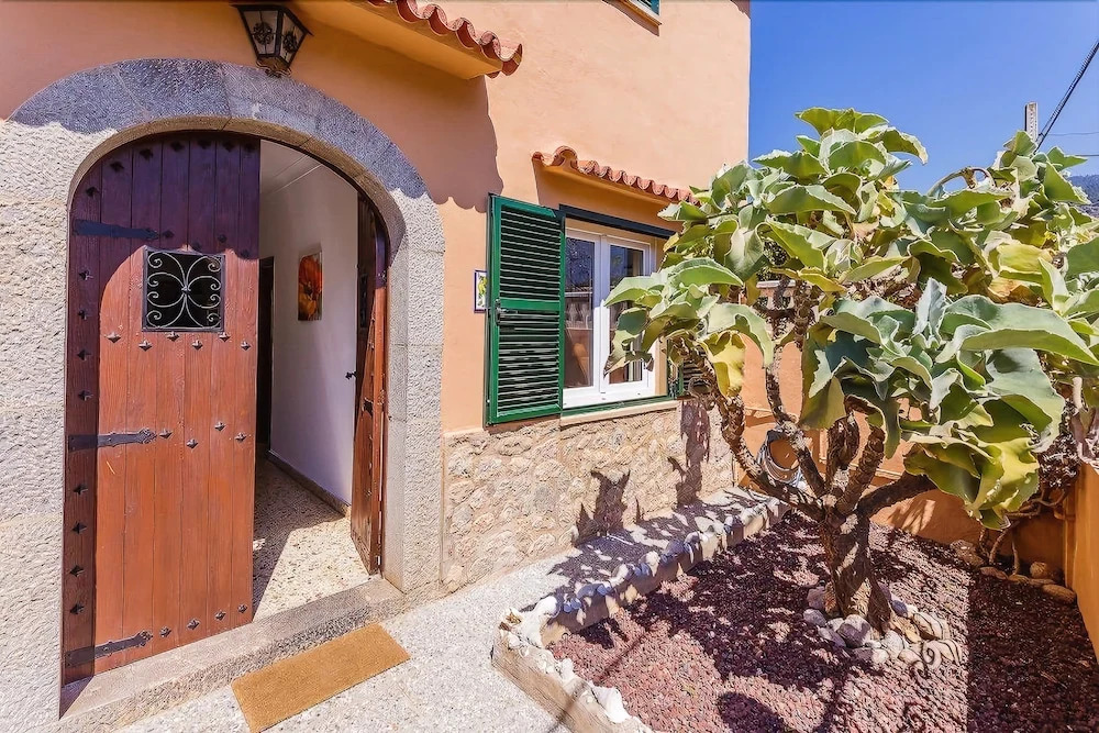 Holiday Home Can Guida