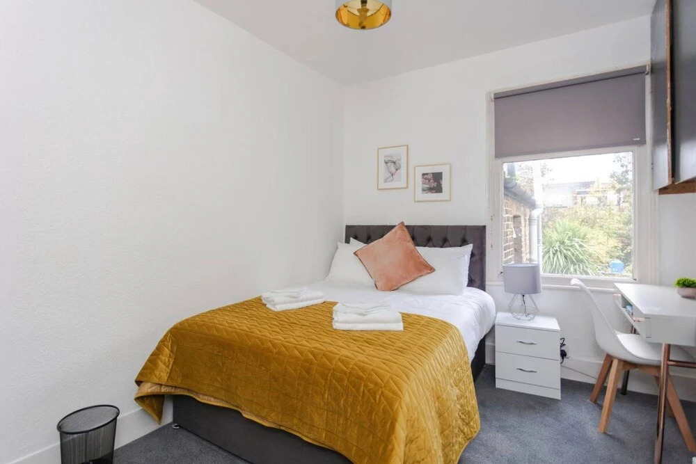 Quiet 2 Bedroom Flat in Peckham Rye