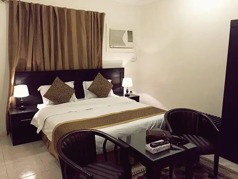 Golden Lotus Suites