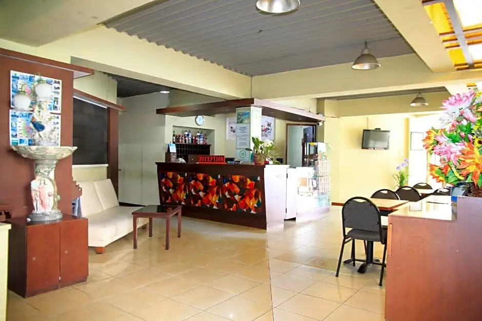 Pandu Lakeside Parapat Hotel
