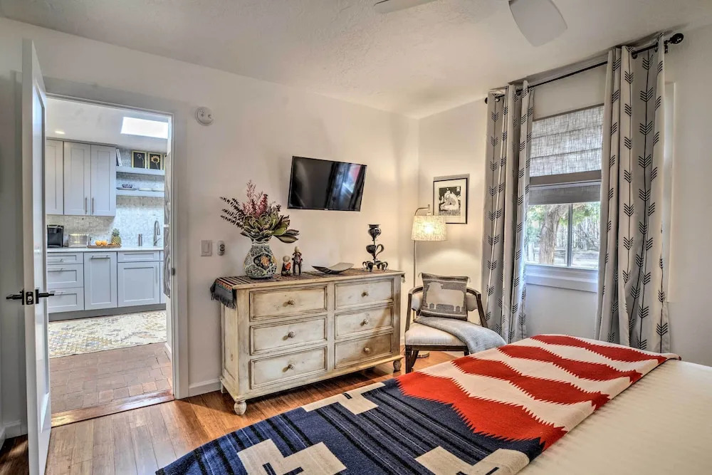 Modern Bungalow w/ Santa Fe Charm < 2 Mi to Plaza