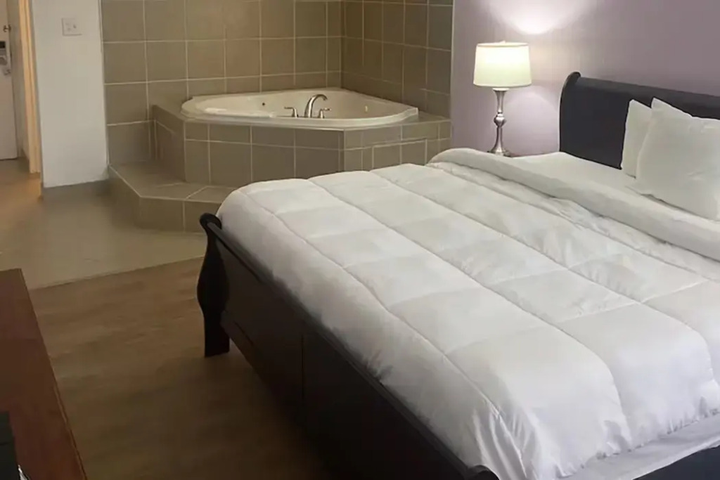Tesla Biohealing Wellness Hotel & Resort Ramada