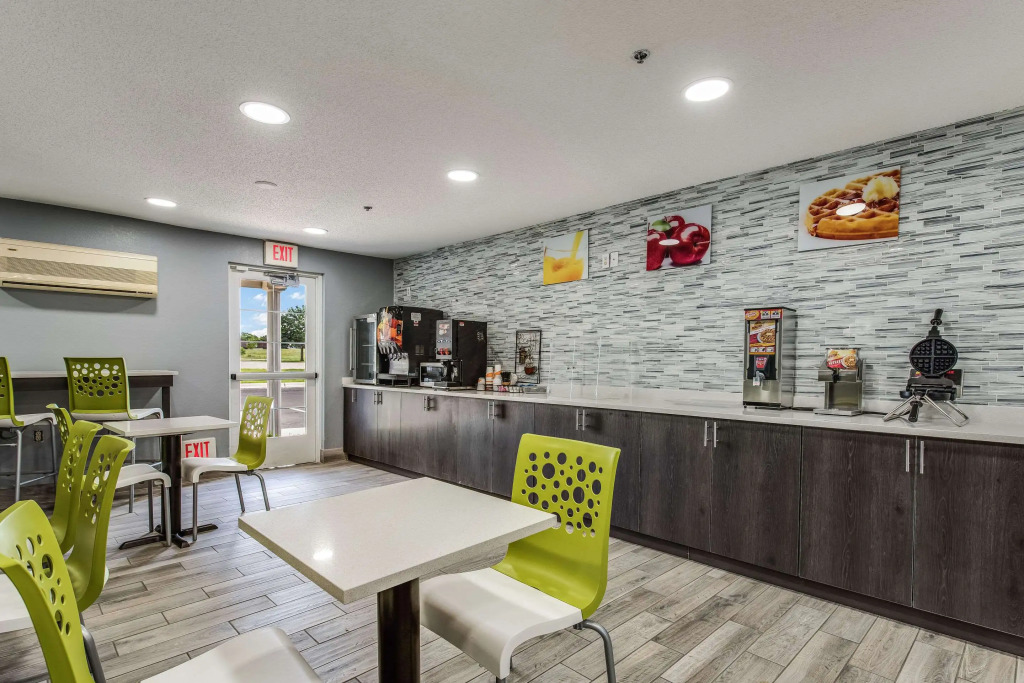 Quality Inn Owatonna near Medical Center