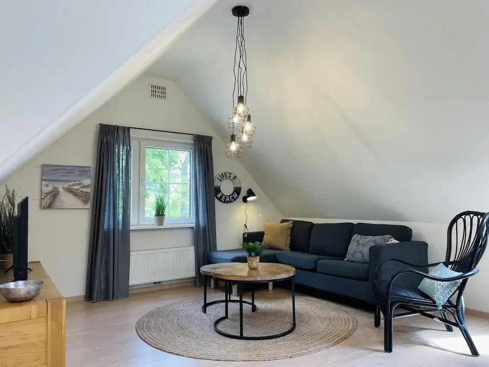 3-person Apartment Near Forest