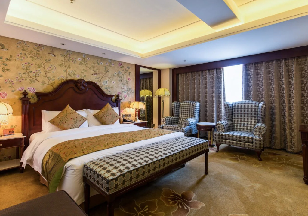 Beijing Royal Phoenix Hotel