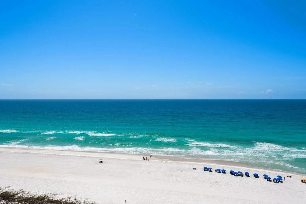 Navarre Towers 1202 - The Penthouse Pearl